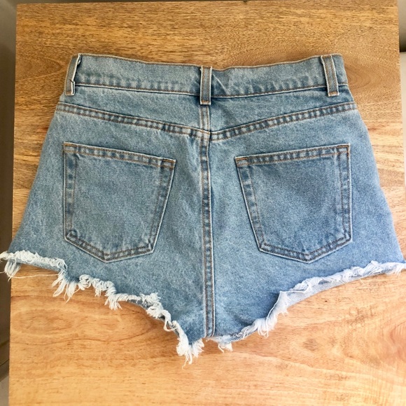 Brandy Melville Pants - Midrise Shorts
